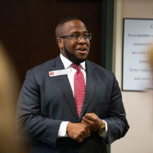 Incoming MBA candidate PJ Hatcher presenting his team’s proposal at the 2018 Speaker’s Edge competition.