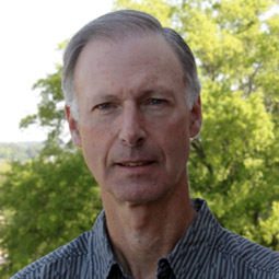 ed schnee headshot
