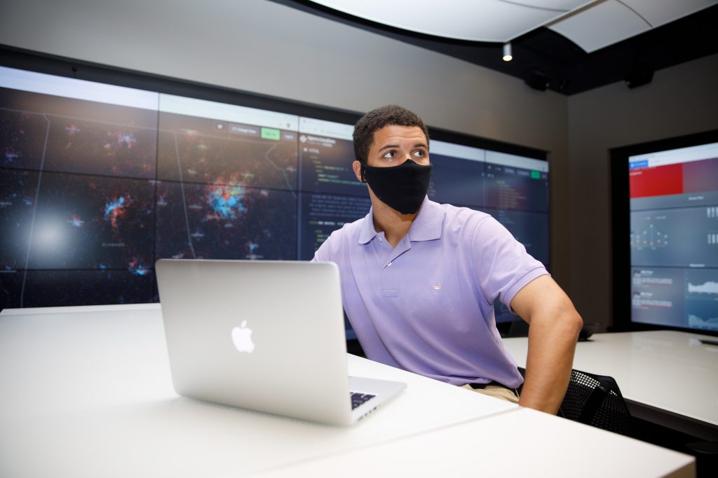 student studying in the analytics lab