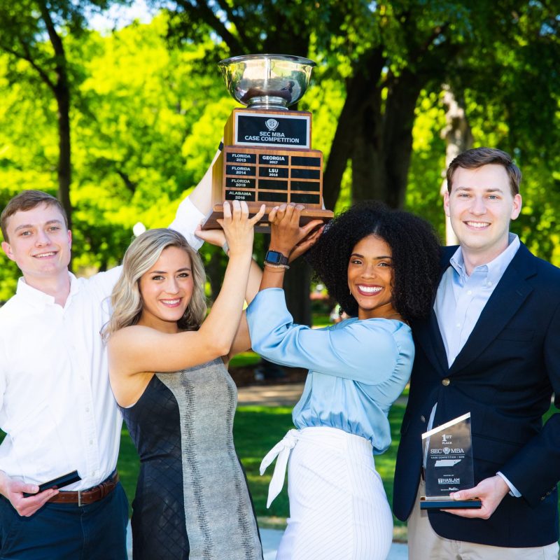 2019 Case Team with their SEC Case Competition Trophy